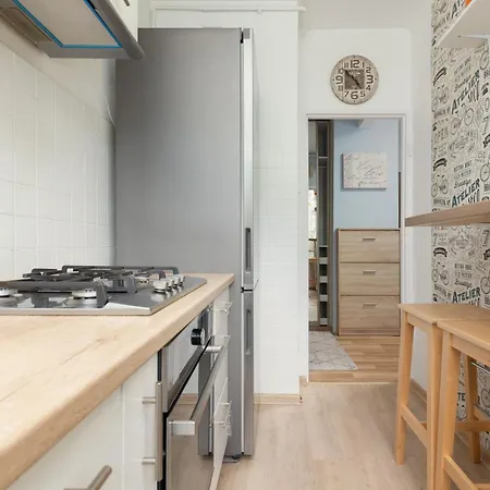 Mokotow Lakeside Family By Renters Apartment *